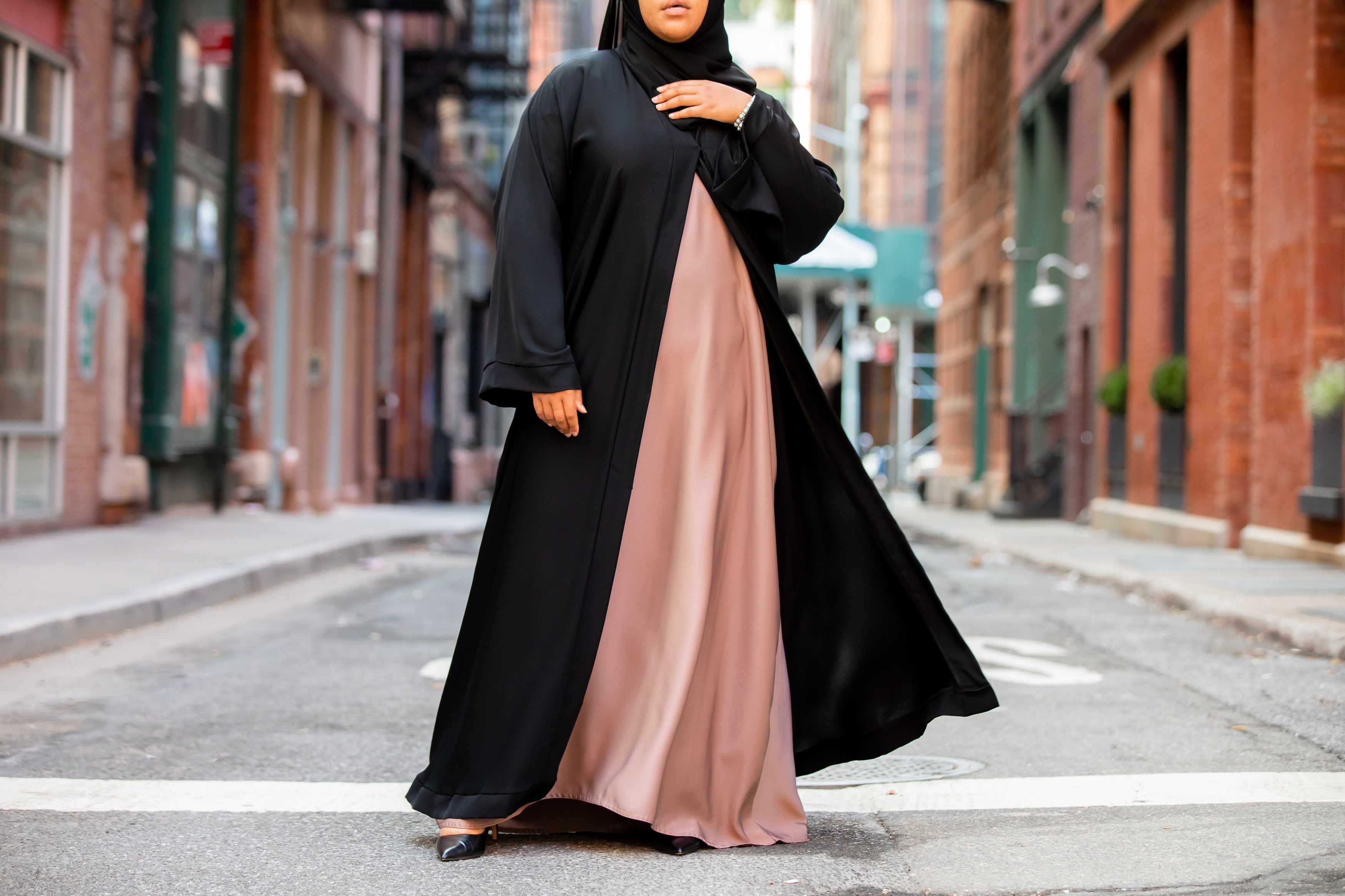Antagelser, antagelser. Gætte Lagring gravid The Problem with Plus Size Muslim Clothing – Al Shams Abayas