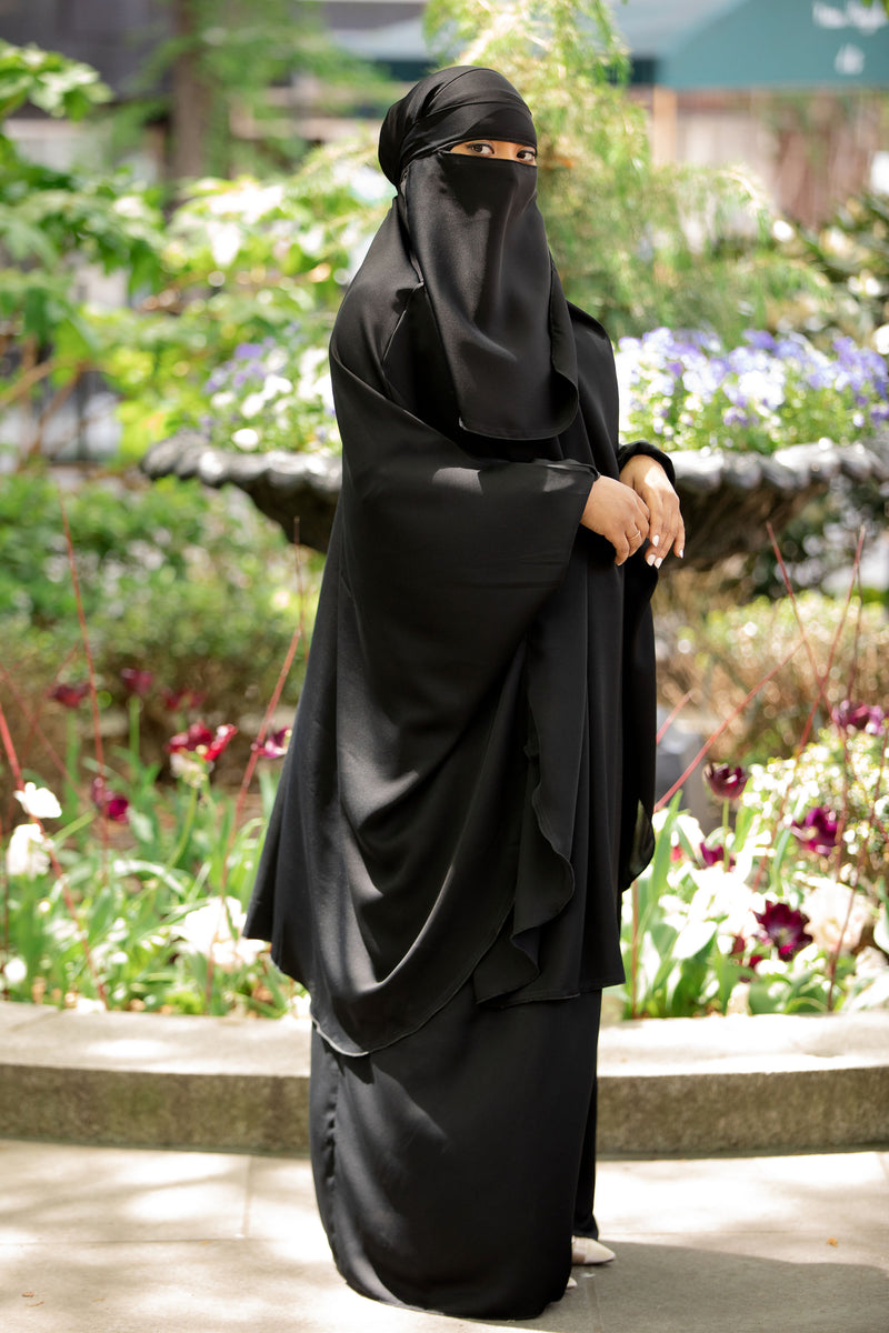 Mahasen Jilbab Set in Classic Black