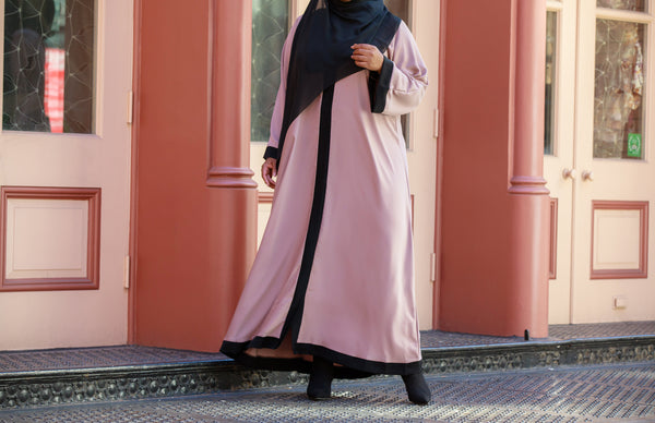 Curvy Muslimah - Plus Size Abayas