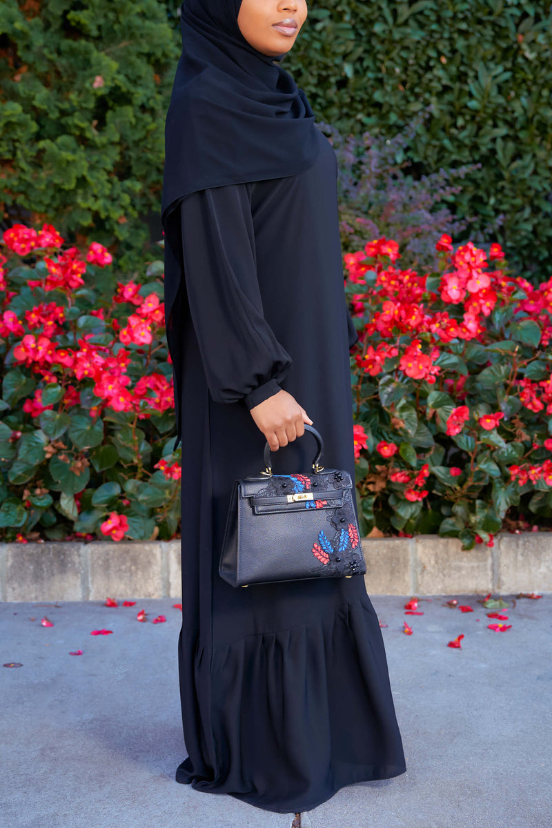Monica Abaya in Classic Black – Al Shams Abayas