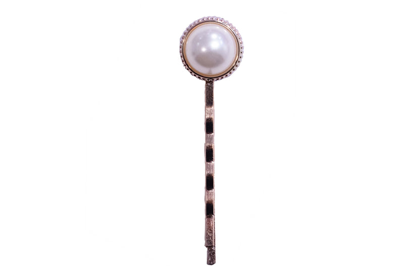 Single Pearl Pin