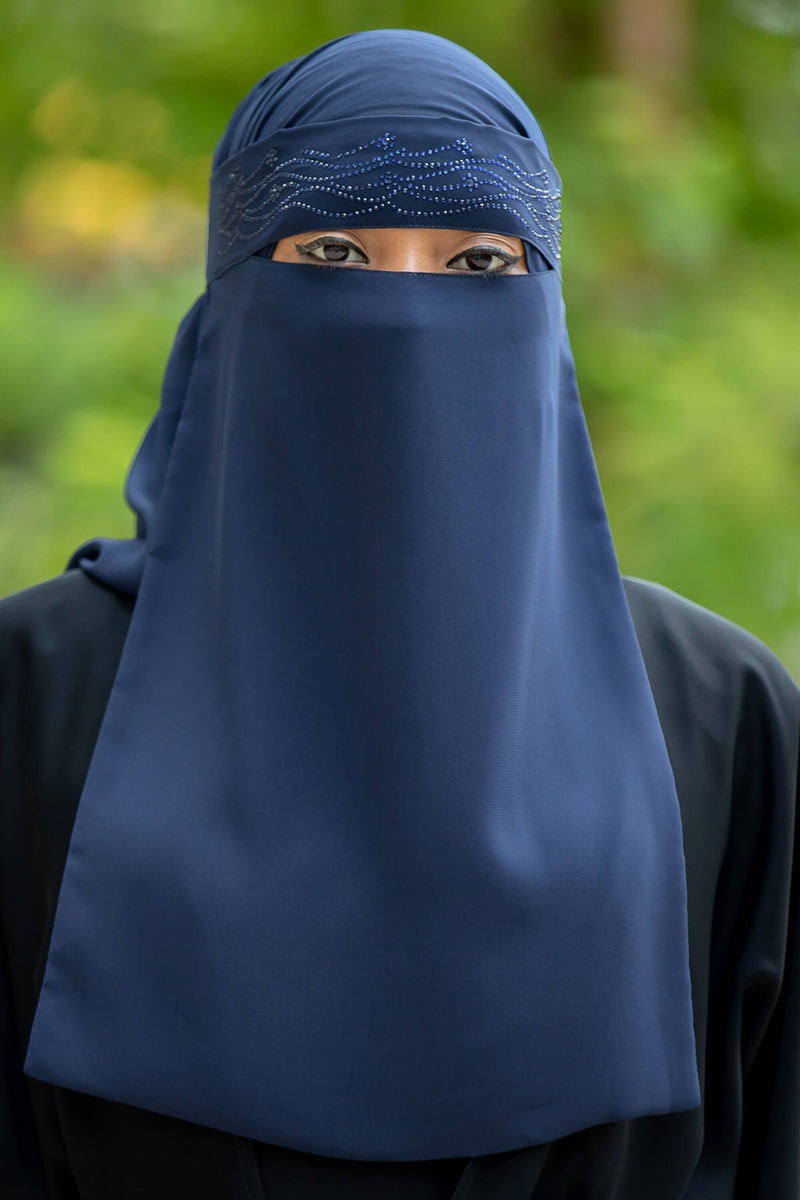 Adia Niqab Set in Navy