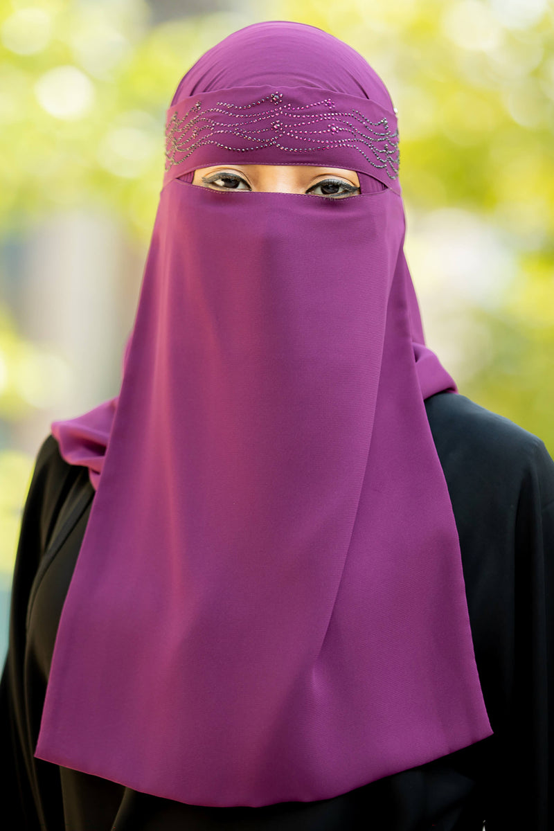 Adia Niqab Set in Plum