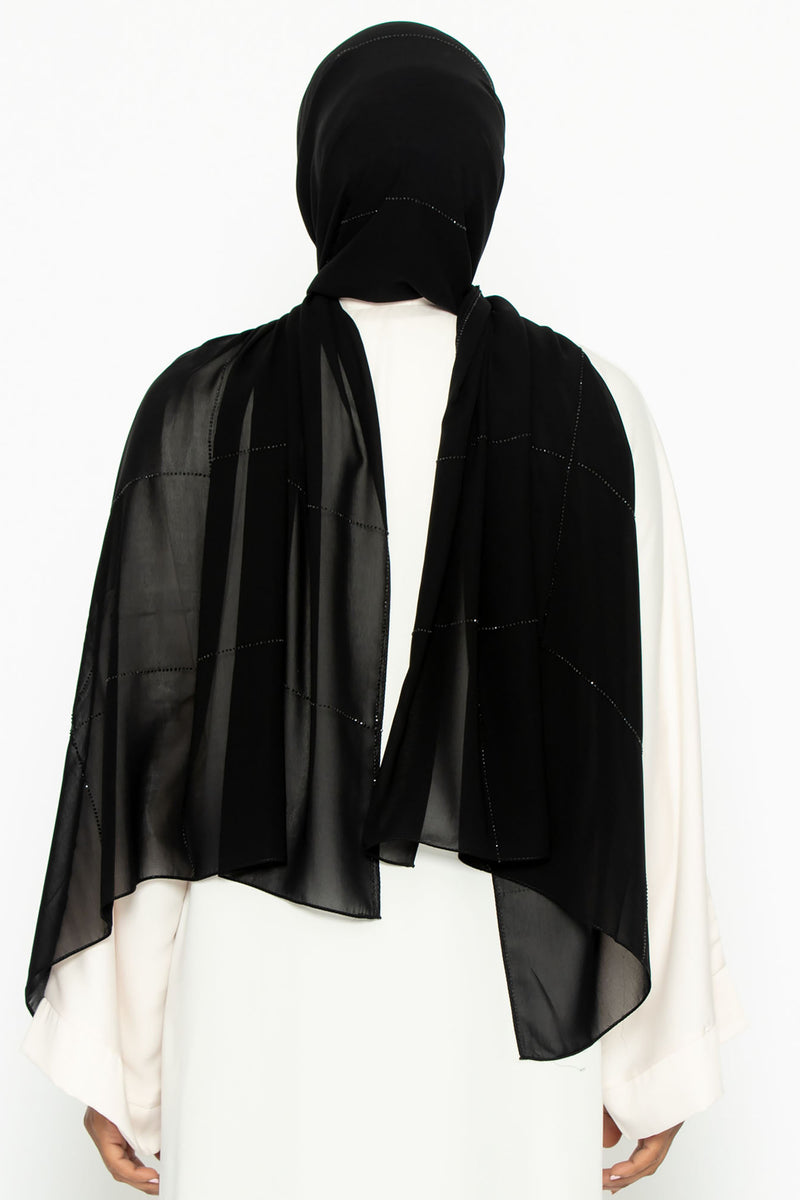 City Girl in Classic Black | Al Shams Abayas 2