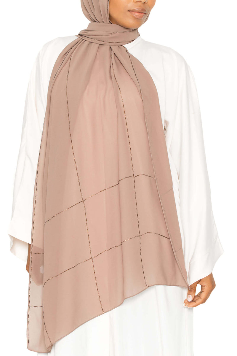 City Girl in Coco | Al Shams Abayas 8