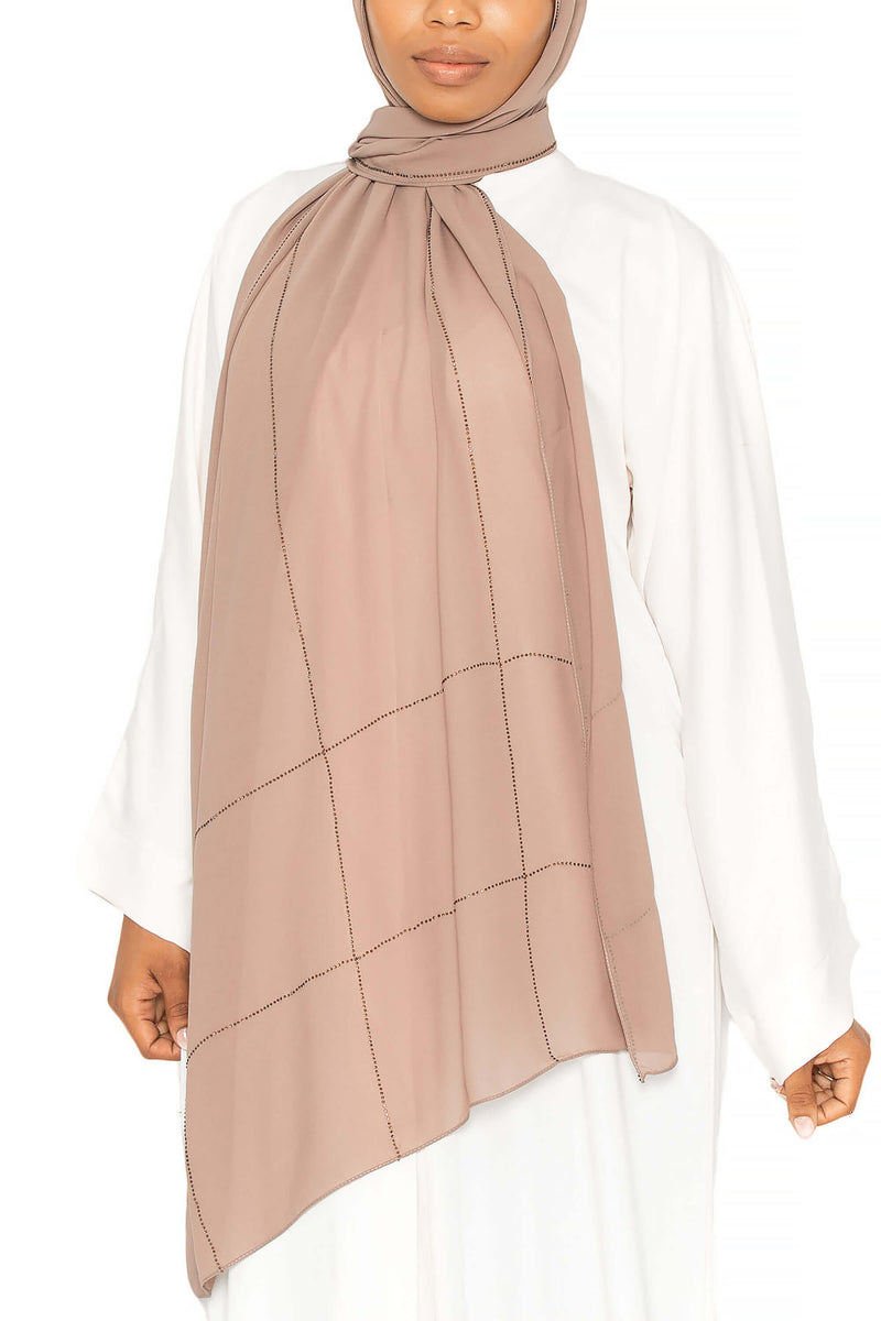 City Girl in Coco | Al Shams Abayas 9