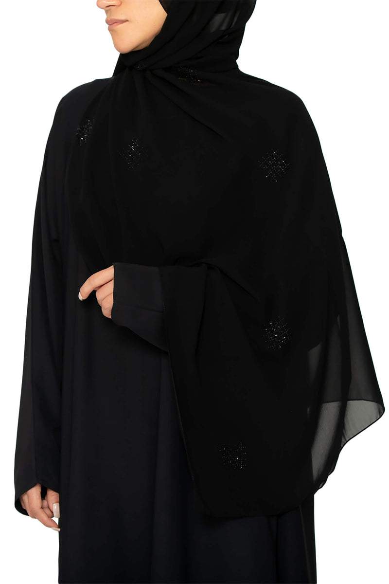 Classy Babe in Classic Black | Al Shams Abayas 1