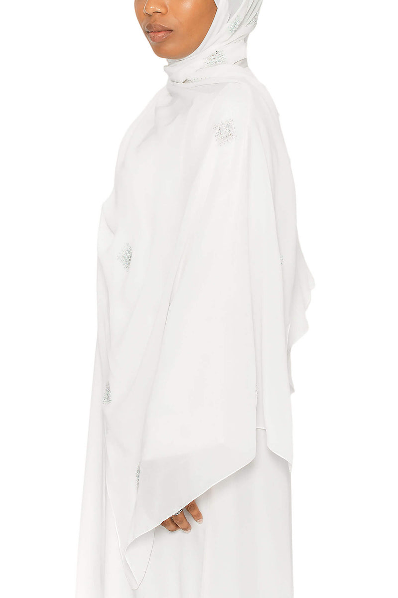 Classy Babe in Ivory | Al Shams Abayas 7