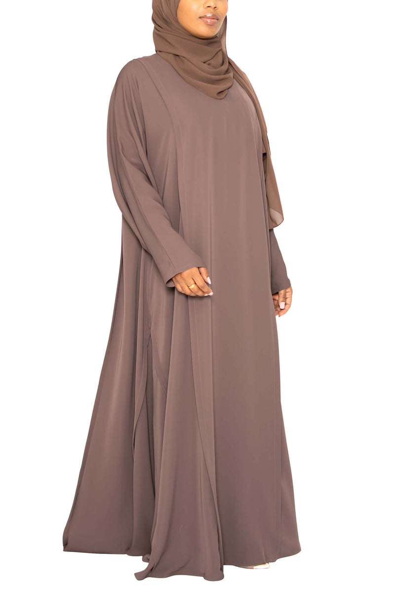 Enari Abaya in Chestnut
