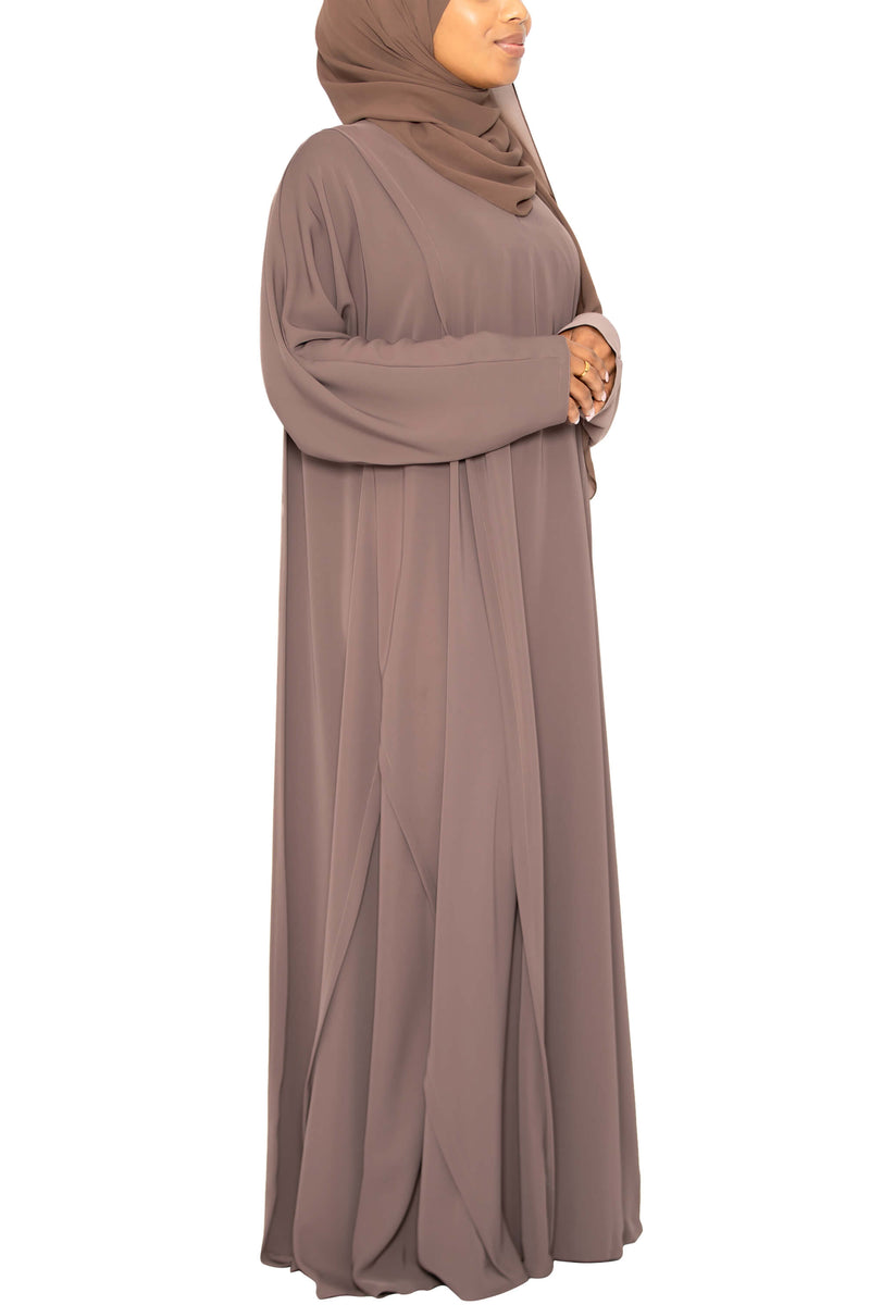 Enari Abaya in Chestnut