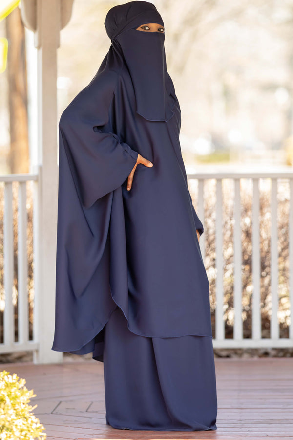 Mahasen Jilbab Set in Navy