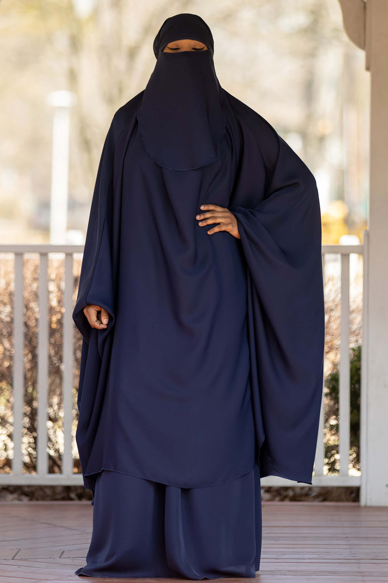 Mahasen Jilbab Set in Navy